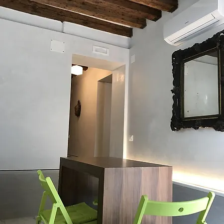 Borgoloco Luxury Flat With Jacuzzi Apartment *